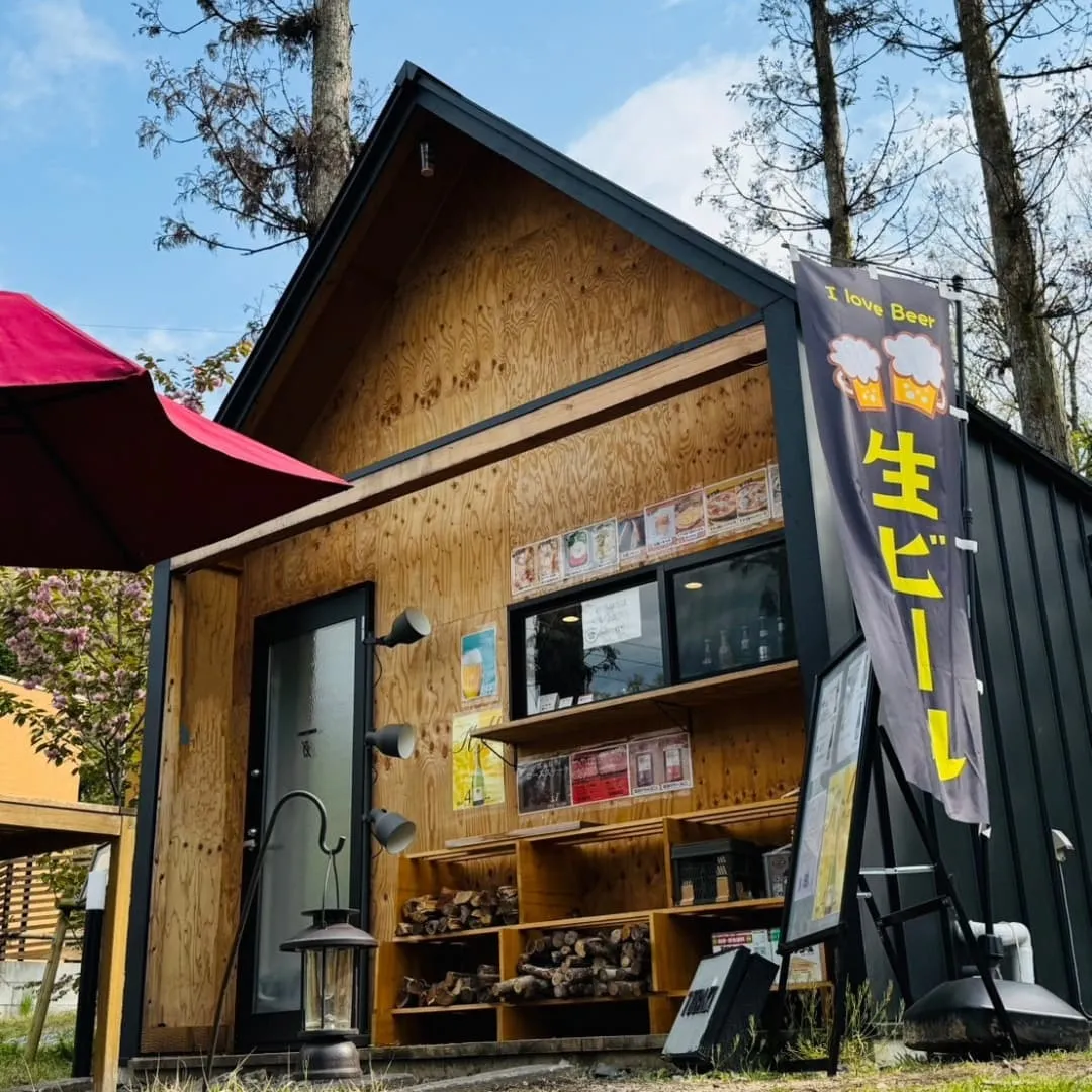 ゴールデンウイーク中、私たちの森のリトリートは、美しい晴天に...