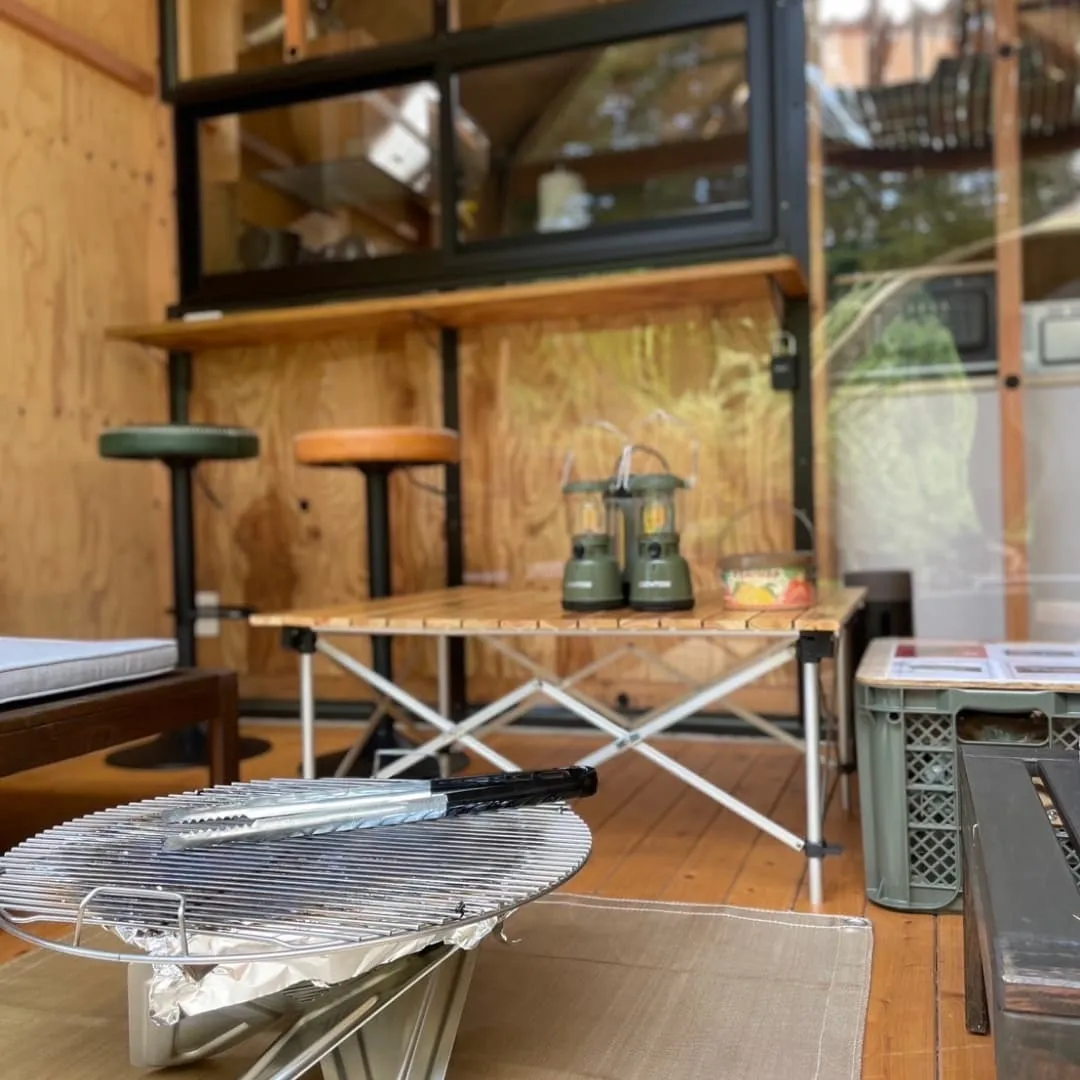 パビリオンヤナギでの1人ソロキャンプ体験は、日常の喧騒から離...